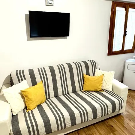 Daire Azzurro House Empoli