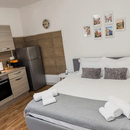 Azzurro House Appartement *