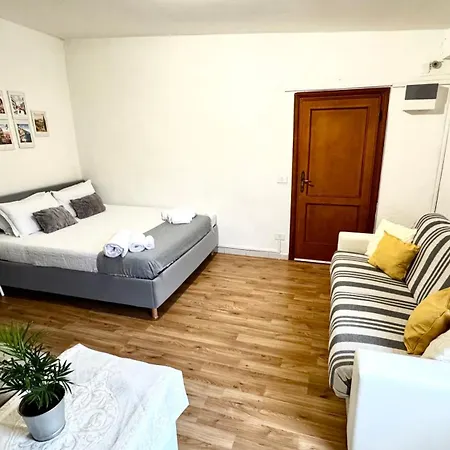 Azzurro House *
